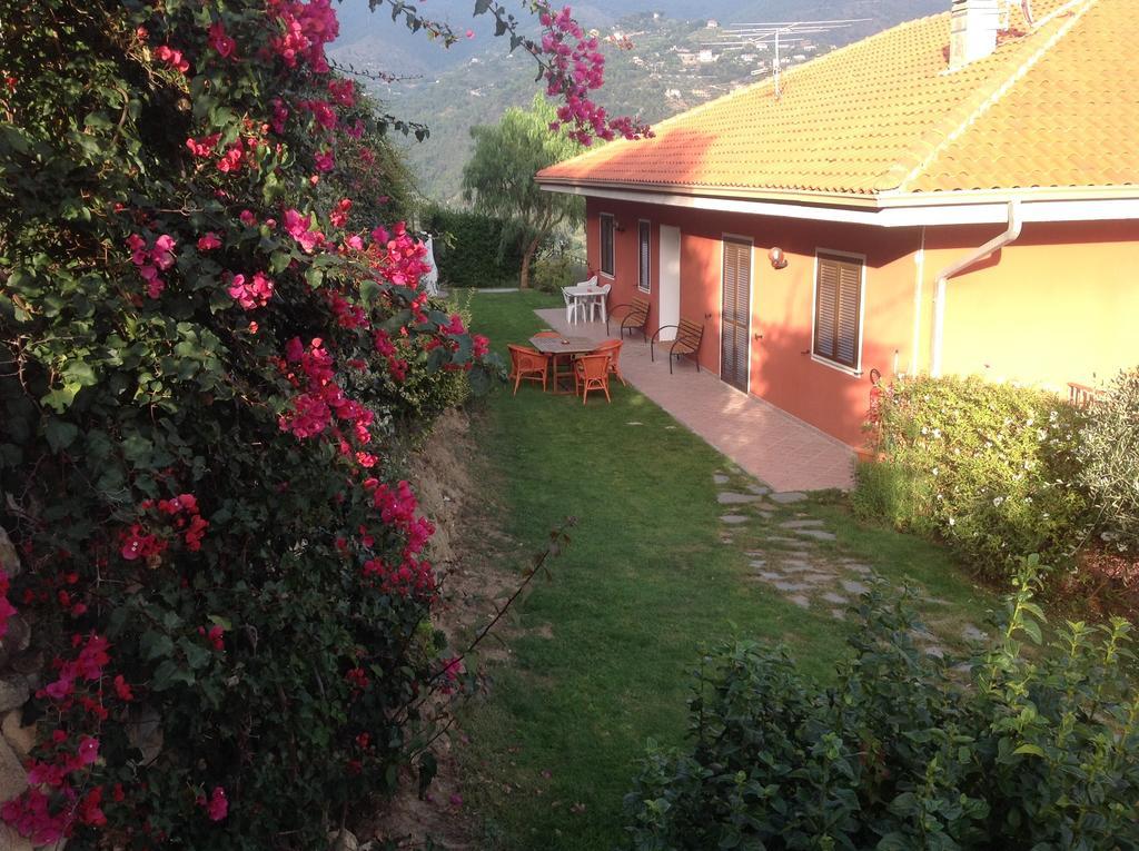 Agriturismo Da Lui Bordighera Phòng bức ảnh